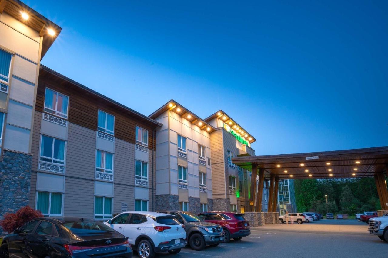 Sandman Hotel And Suites Squamish Kültér fotó
